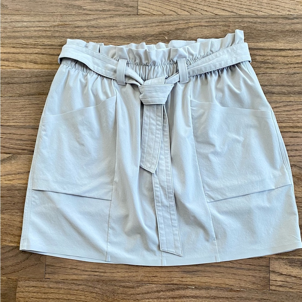 Athleta | Skyline Skirt | Birch Grey | Sz 2